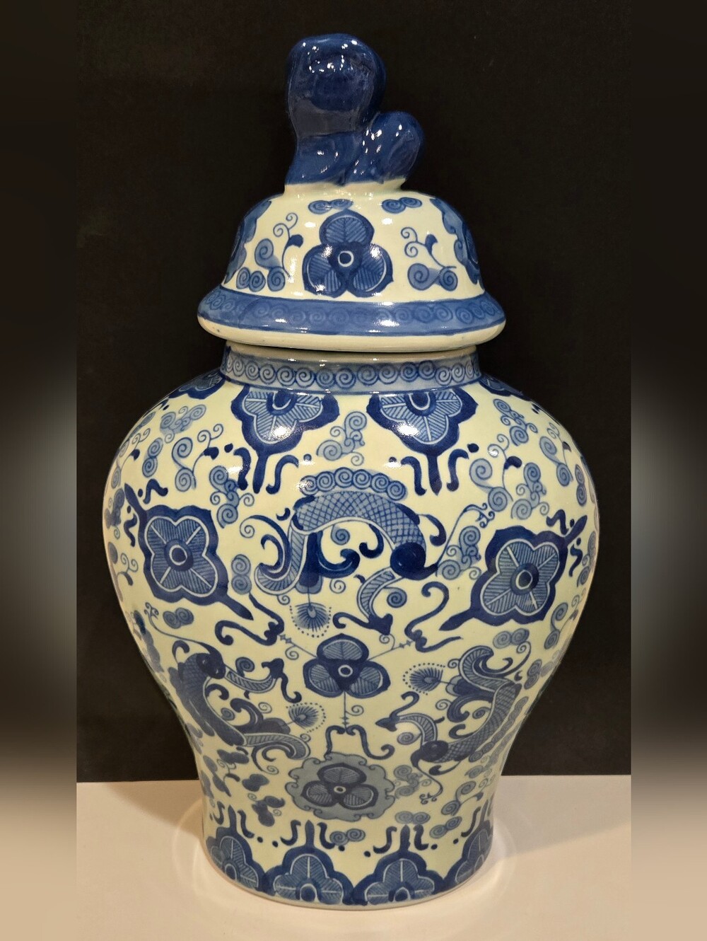 Blue and White Chinese Foo Dog Floral Porcelain Jar with Lid
